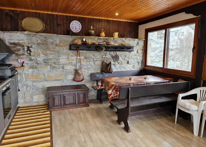 под орехите Къща за гости